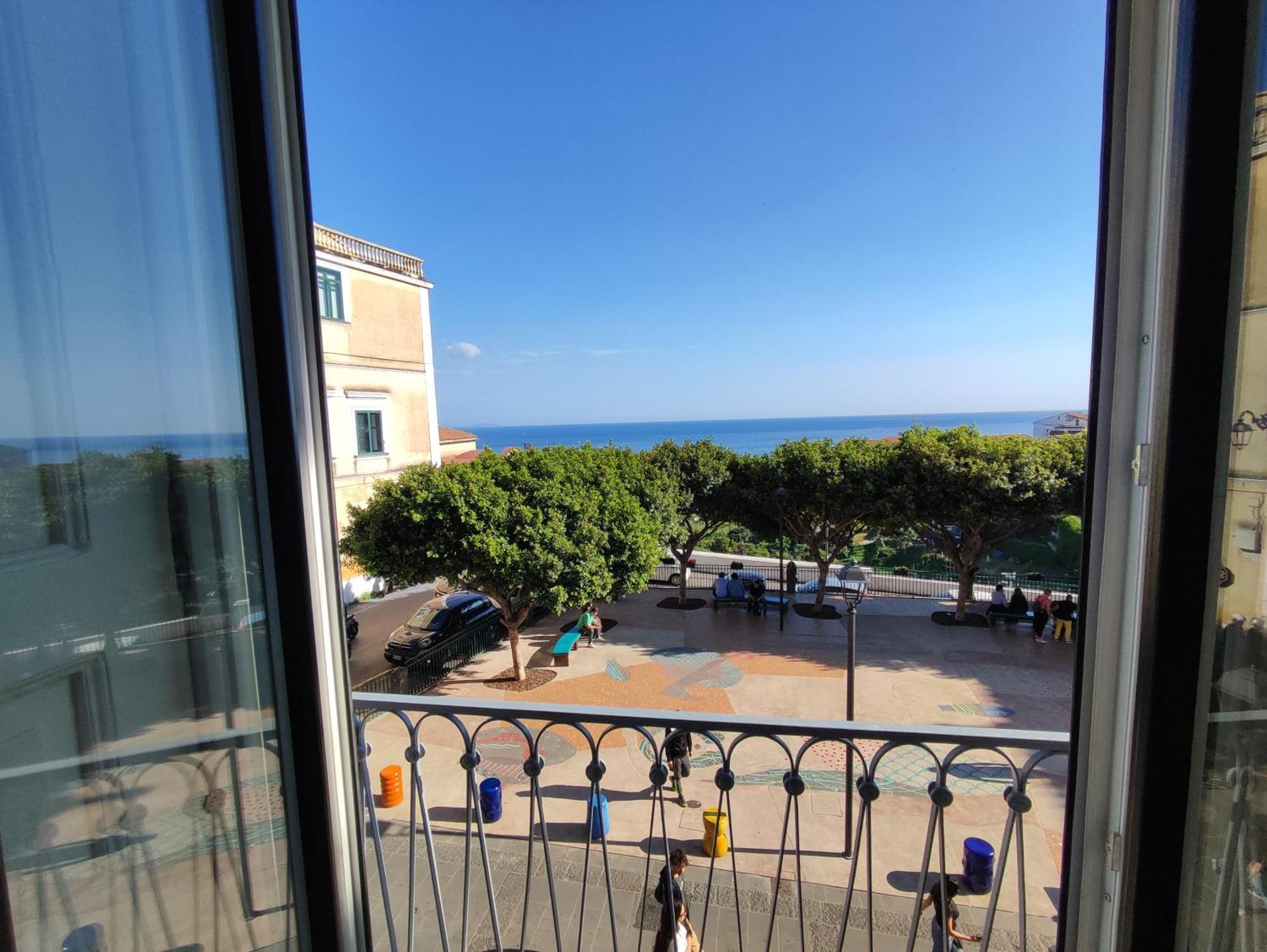 Arilu Apartment Vietri Bagian luar foto